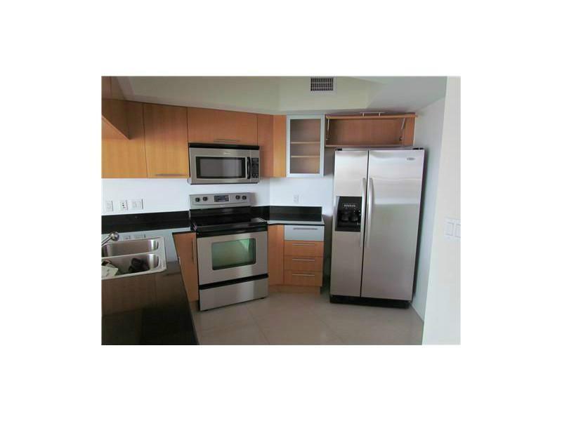 1750 N Bayshore Dr 4002, Miami, FL 33132