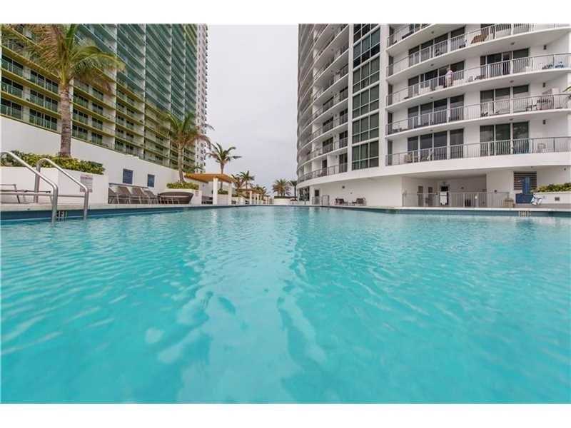 1750 N Bayshore Dr 4002, Miami, FL 33132