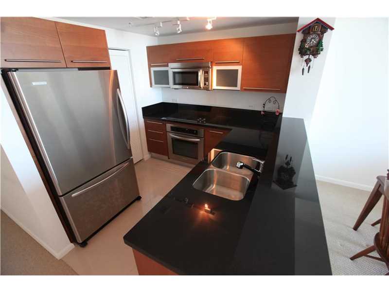 253 Northeast 2nd St, Miami, FL 33132