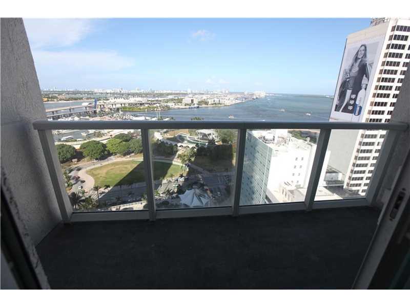253 Northeast 2nd St, Miami, FL 33132