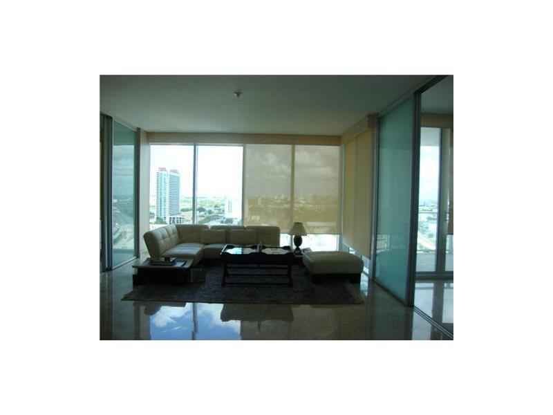 1040Biscayne Blvd, Miami, FL 33132