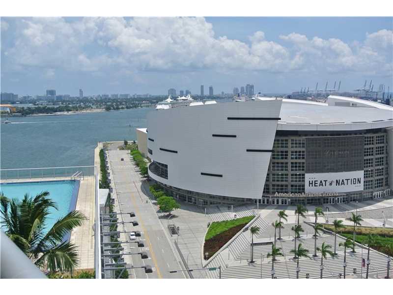 888Biscayne Blvd, Miami, FL 33132