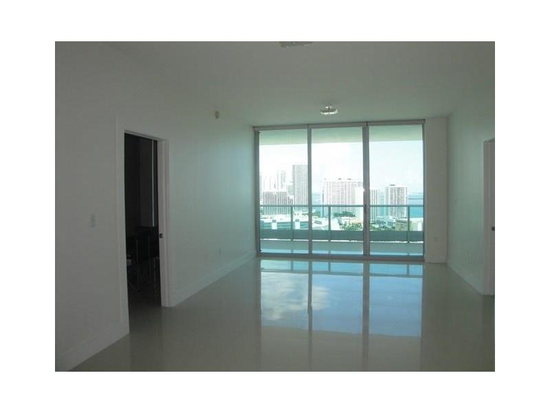 900Biscayne Blvd, Miami, FL 33132