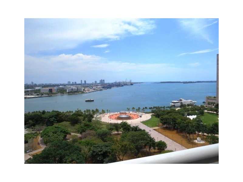 50Biscayne Blvd, Miami, FL 33132