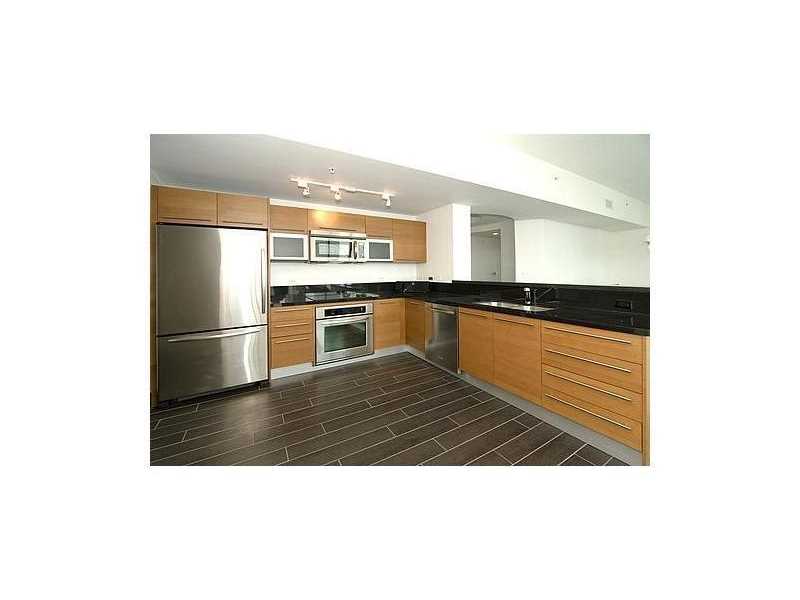 253 Northeast 2nd St, Miami, FL 33132