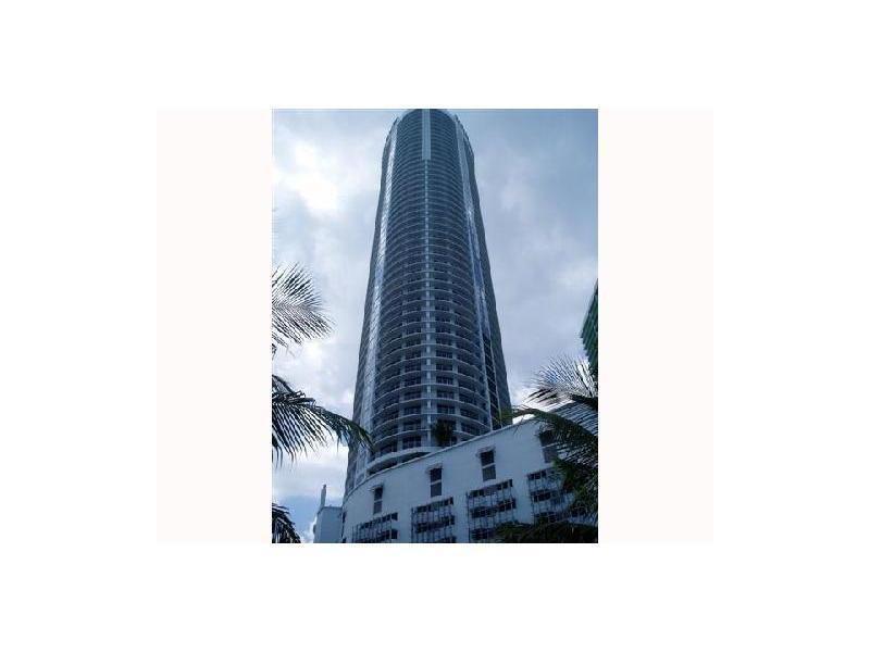 1750 North Bayshore Dr, Miami, FL 33132