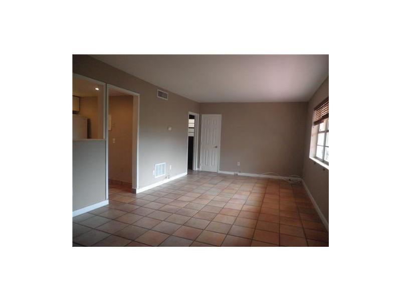 2924DAY AV, Coconut Grove, FL 33133