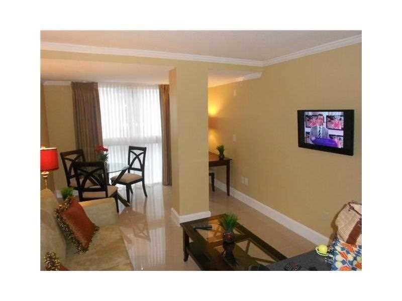 2951 South BAYSHORE DR, Coconut Grove, FL 33133