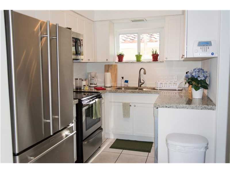 3365William Ave, Coconut Grove, FL 33133