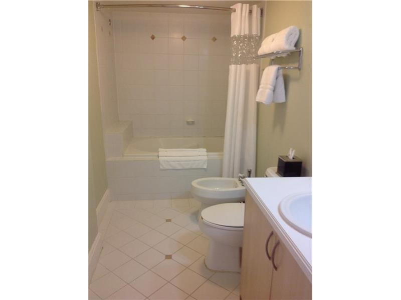 2951 South BAYSHORE, Miami, FL 33133