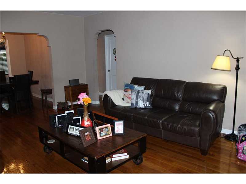 2273Secoffee Ter, Miami, FL 33133