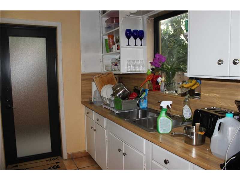 2273Secoffee Ter, Miami, FL 33133