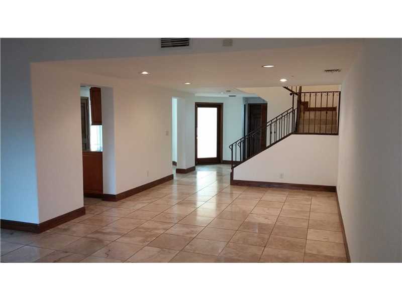 3088Mary St, Miami, FL 33133