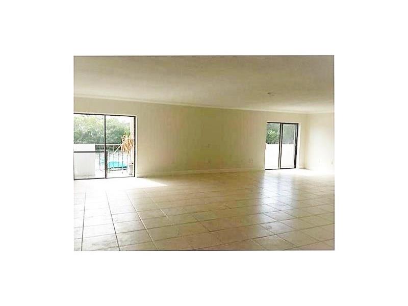 6901Edgewater Dr, Coral Gables, FL 33133