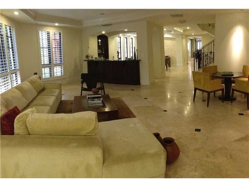 3471MAIN HWY, Miami, FL 33133