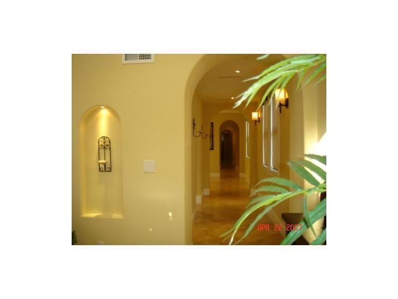 3733SOLANA RD, Miami, FL 33133