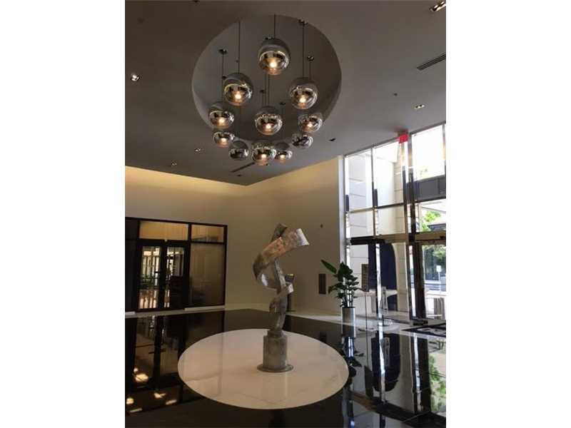 2020Ponce De Leon Blvd, Coral Gables, FL 33134