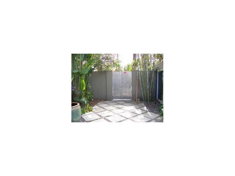 333 Mendoza Ave, Coral Gables, FL 33134