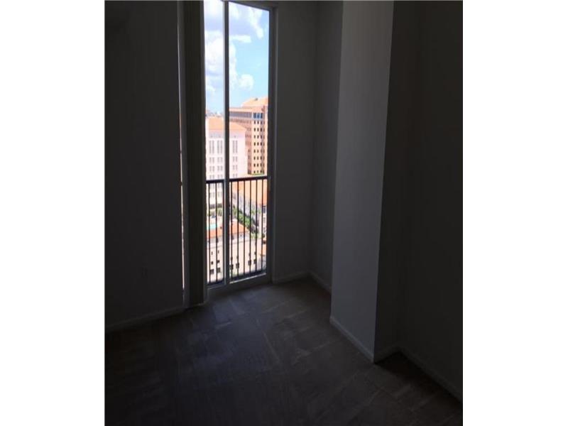 10ARAGON AVE, Coral Gables, FL 33134