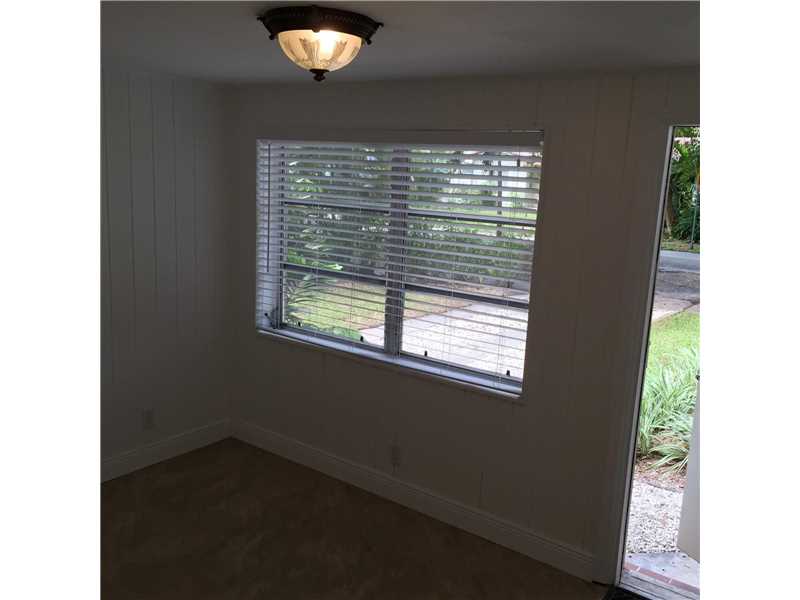 732 Mendoza Ave, Coral Gables, FL 33134