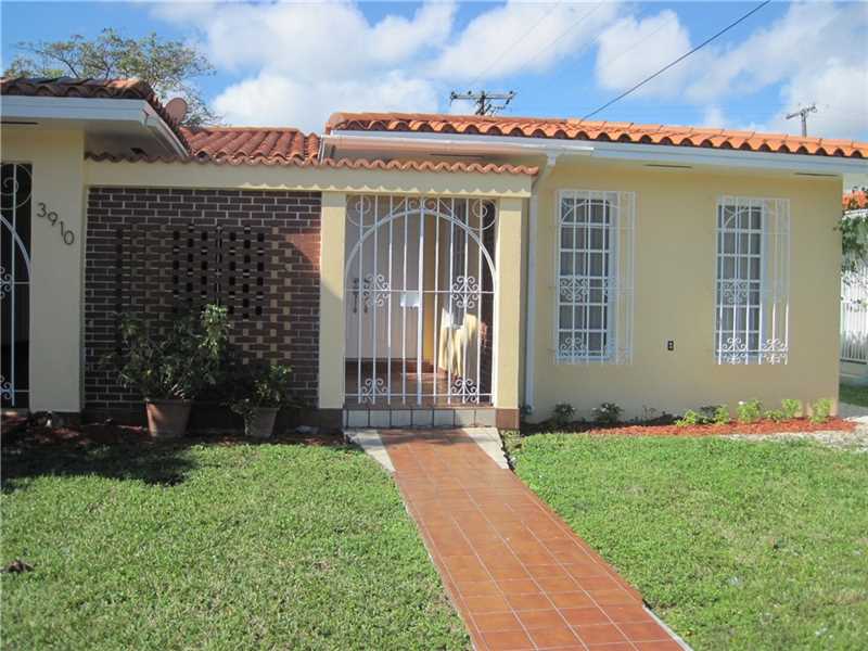 3910 South Le Jeune Rd, Coral Gables, FL 33134