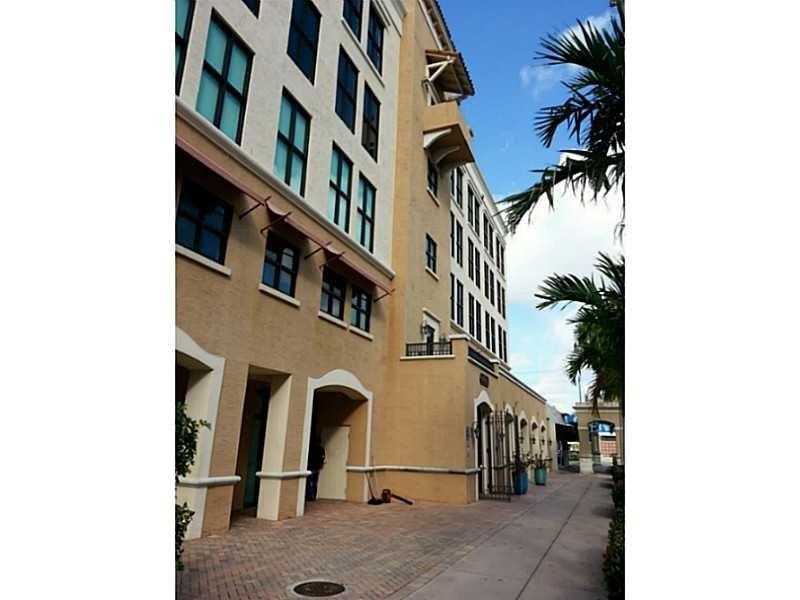 814 Ponce De Leon Blvd 219, Coral Gables, FL 33134