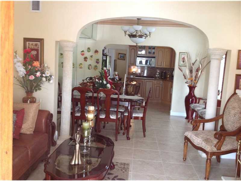1742 Southwest 11th St, Miami, FL 33135