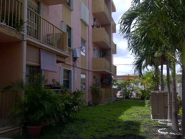 1661 SW 3RD ST #16, Miami, FL 33135