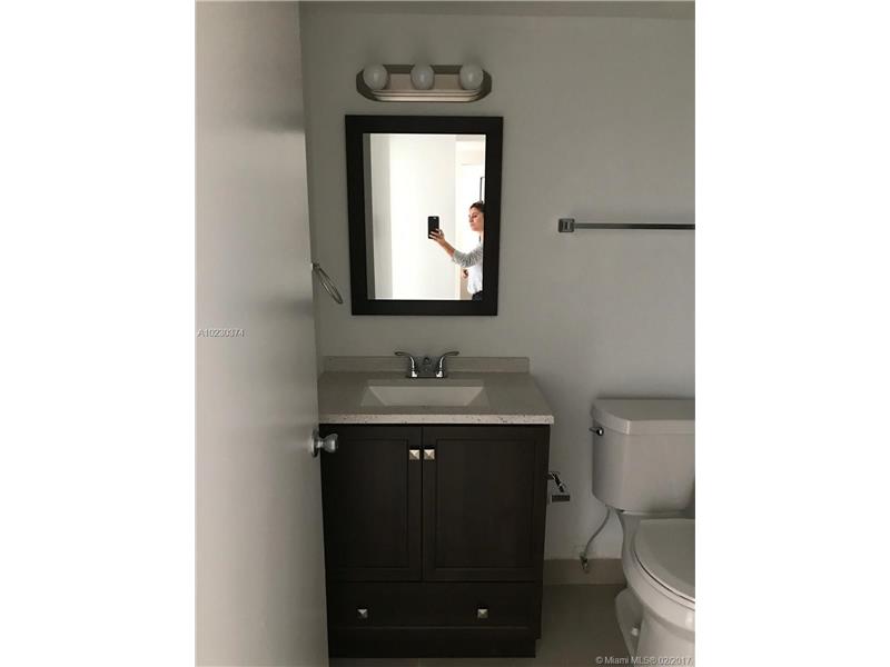 800 North Miami Ave, Miami, FL 33136