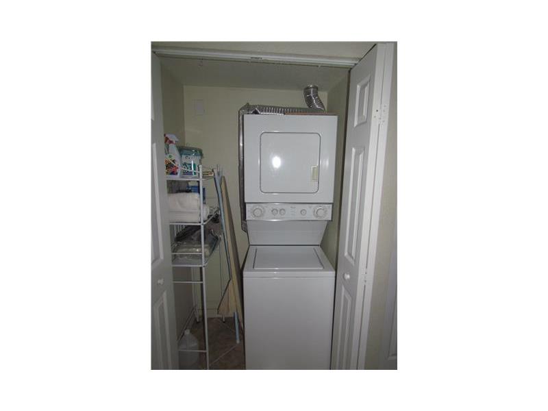 816 Northwest 11th St, Miami, FL 33136