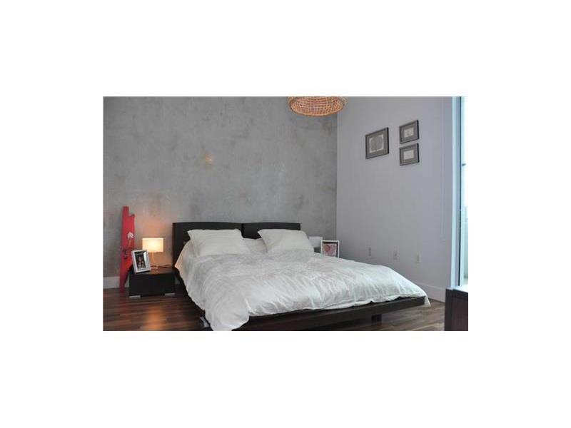 350 Northeast 24ST, Miami, FL 33137