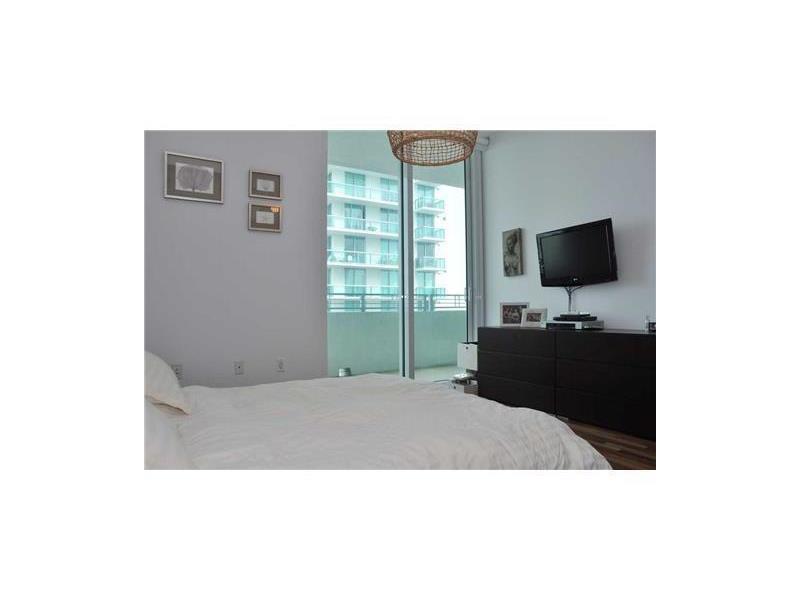 350 Northeast 24ST, Miami, FL 33137