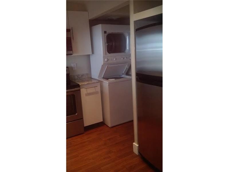 600 Northeast 36 ST, Miami, FL 33137