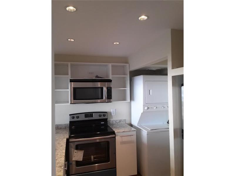 600 Northeast 36 ST, Miami, FL 33137