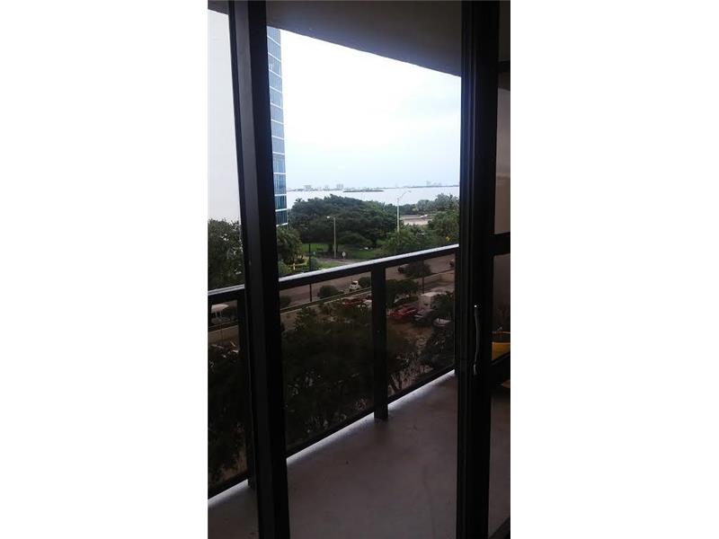 600 Northeast 36 ST, Miami, FL 33137