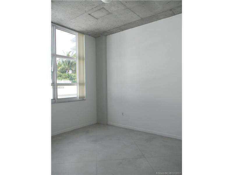 2001BISCAYNE BL, Miami, FL 33137