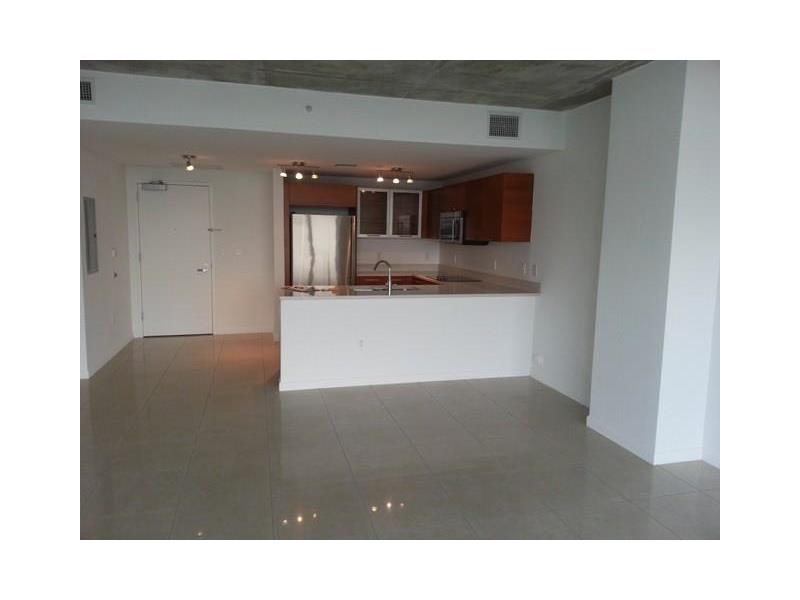 3250 Northeast 1 AV, Miami, FL 33137