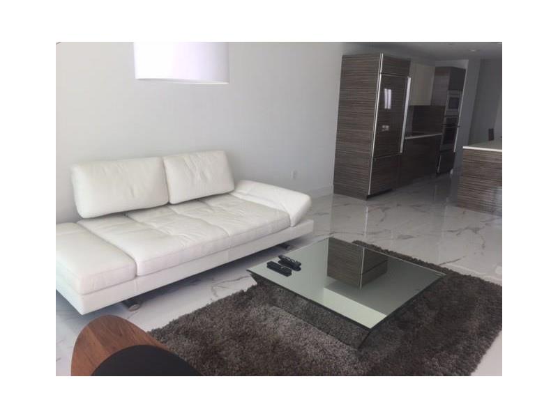 460 Northeast 28th St, Miami, FL 33137