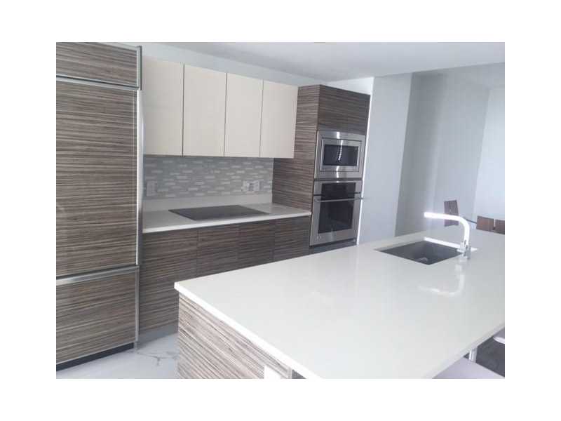 460 Northeast 28th St, Miami, FL 33137