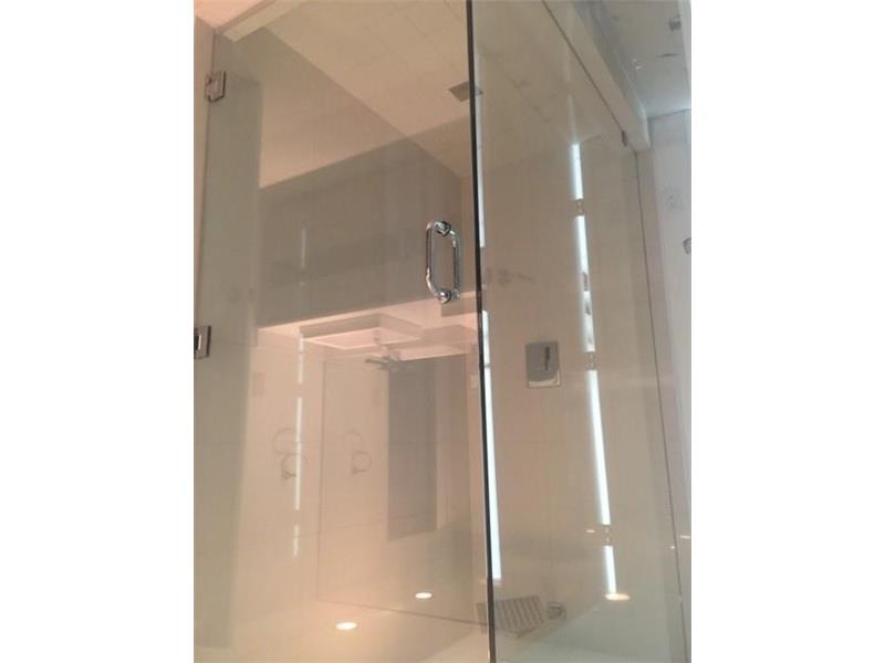 460 Northeast 28th St, Miami, FL 33137