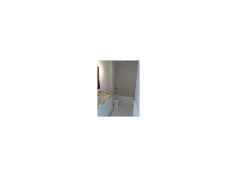 3470 East Coast Ave, Miami, FL 33137