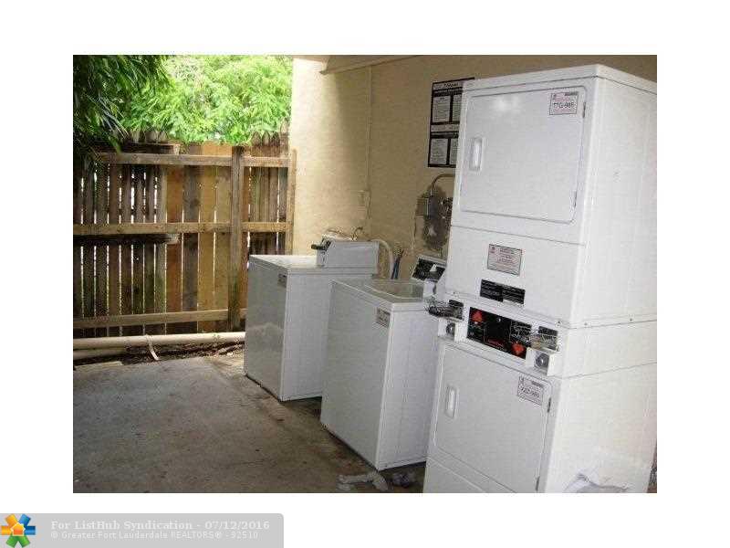 5814 NE 4th Ct, Miami, FL 33137