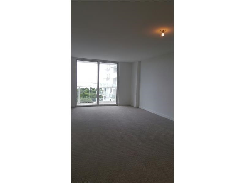 4250Biscayne Bl, Miami, FL 33137