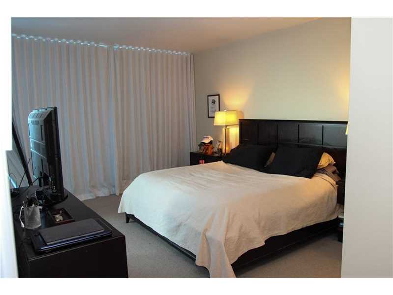 601 Northeast 36th St, Miami, FL 33137