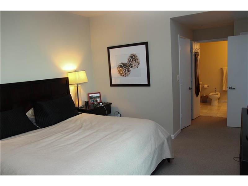 601 Northeast 36th St, Miami, FL 33137
