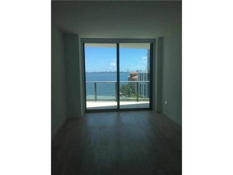 460 Northeast 28 ST, Miami, FL 33137