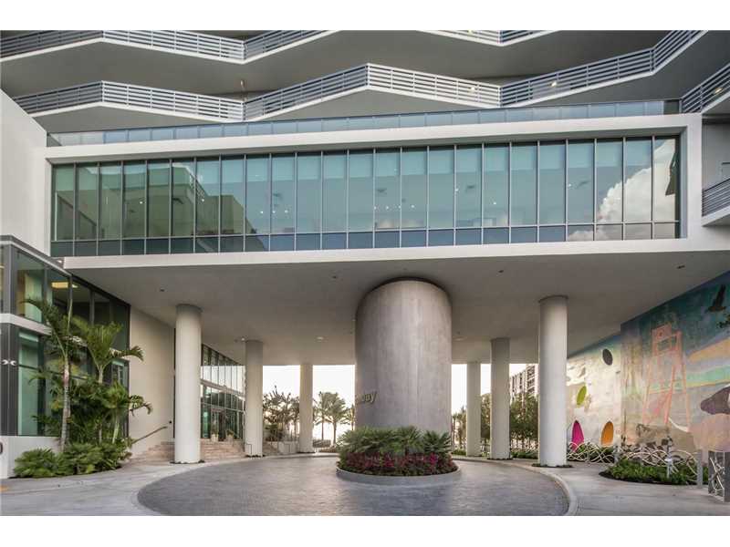 460 Northeast 28 STREET, Miami, FL 33137