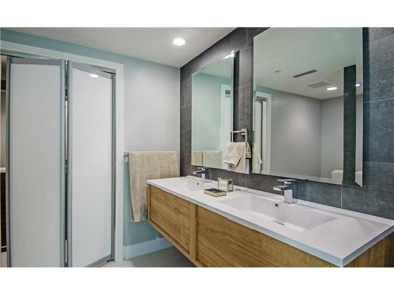 460 Northeast 28th St, Miami, FL 33137