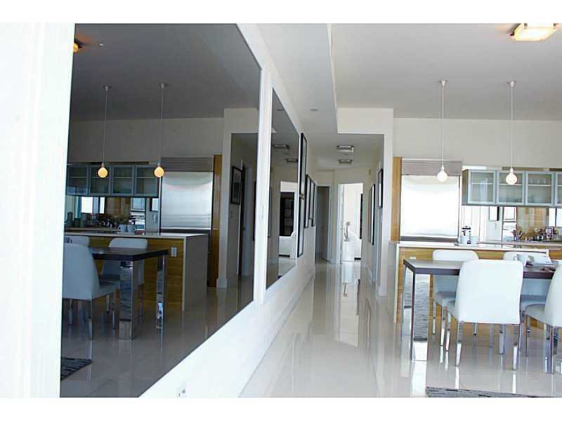 2020 North Bayshore Dr, Miami, FL 33137