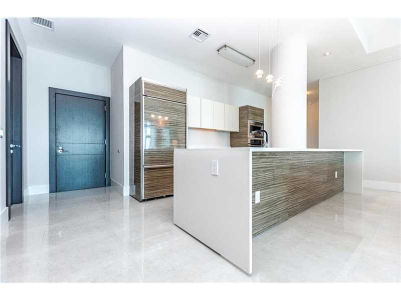 460 Northeast 28 ST, Miami, FL 33137